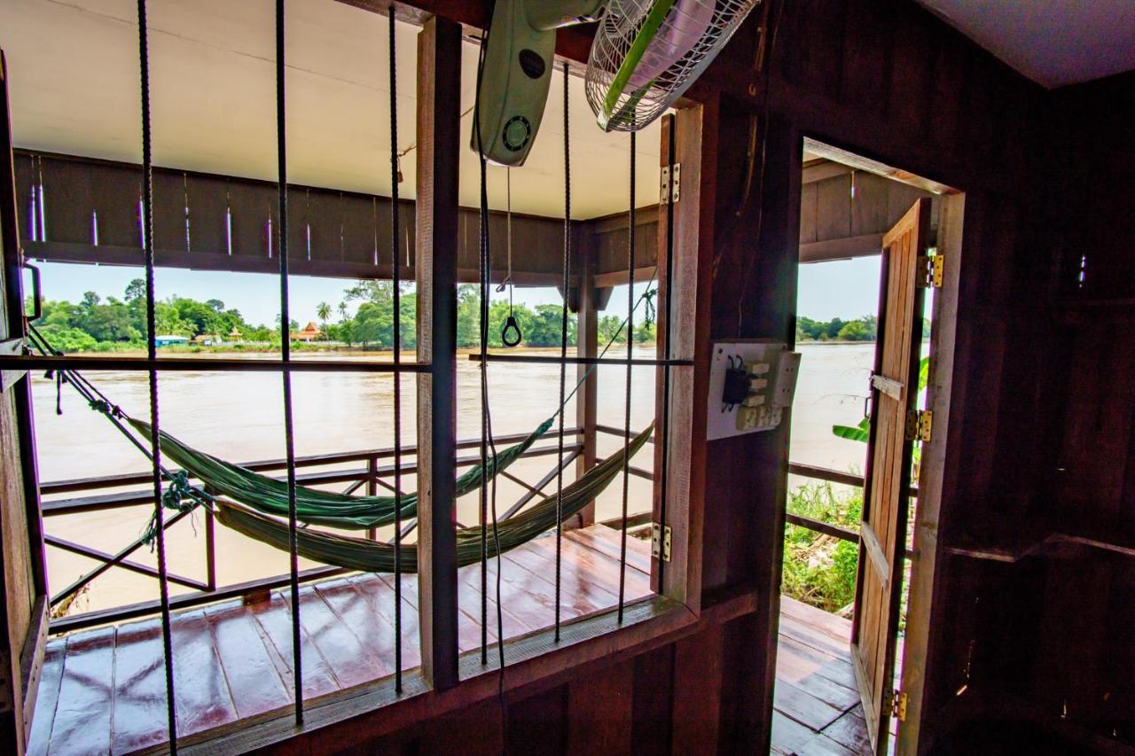 Mr Tho'S Bungalows Ban Dondét Esterno foto